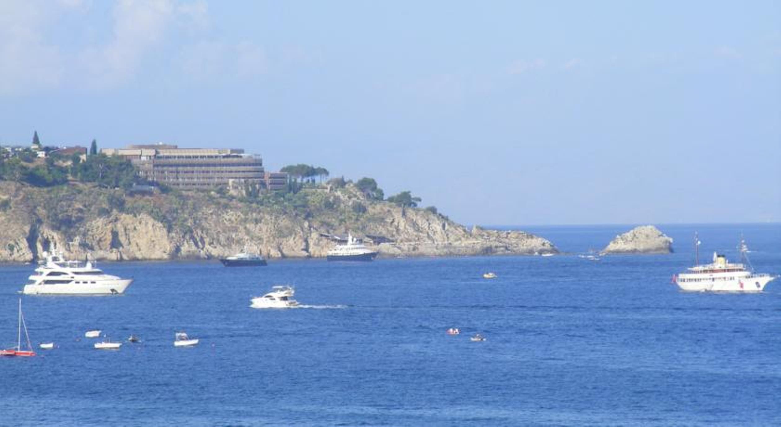 Hotel Sabbie D'Oro จีอาร์ดีนี นักซอส ภายนอก รูปภาพ