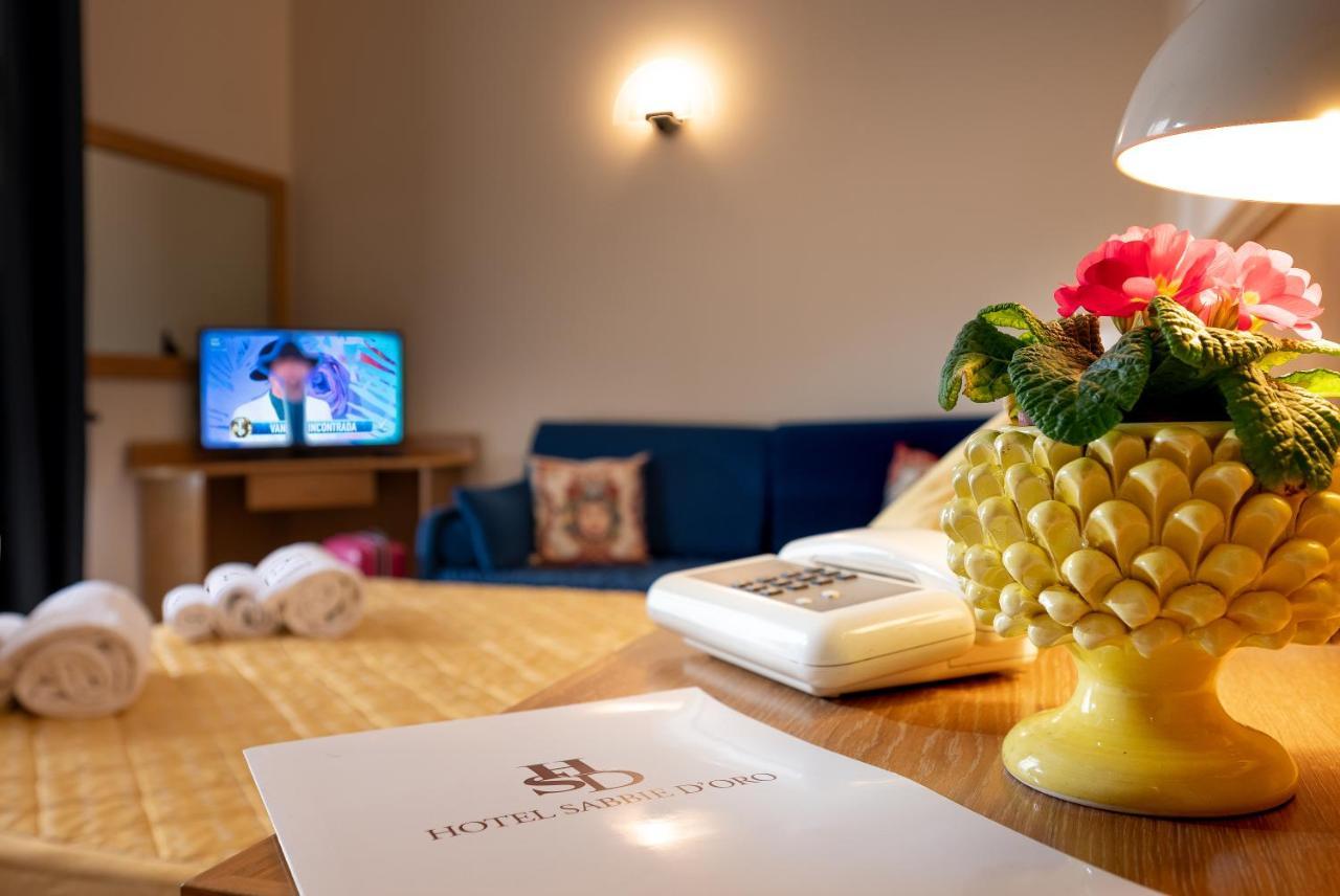 Hotel Sabbie D'Oro จีอาร์ดีนี นักซอส ภายนอก รูปภาพ