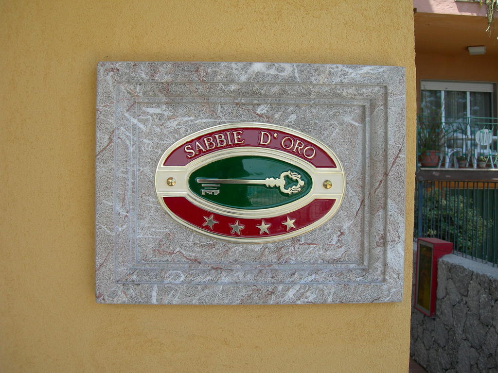 Hotel Sabbie D'Oro จีอาร์ดีนี นักซอส ภายนอก รูปภาพ